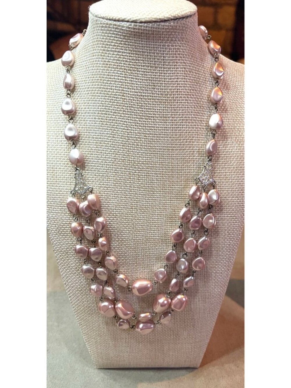 Vintage Y2K Robert Rose TrIple -Strand Pink Faux Baroque Pearl Statement Necklac